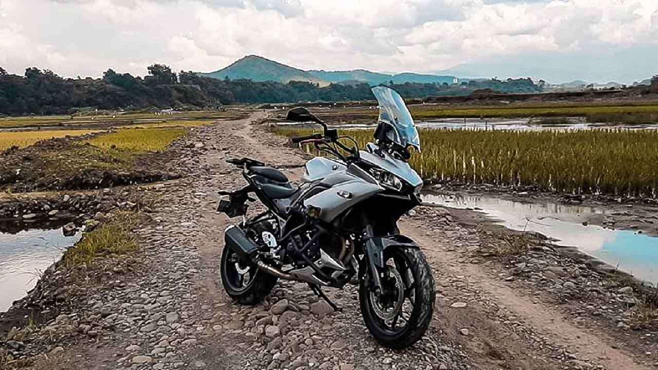 Inilah Modifikasi Yamaha R25 Rasa Tracer 250 - Webike Indonesia Inilah Modifikasi Yamaha R25 Rasa Tracer 250 - Webike Indonesia